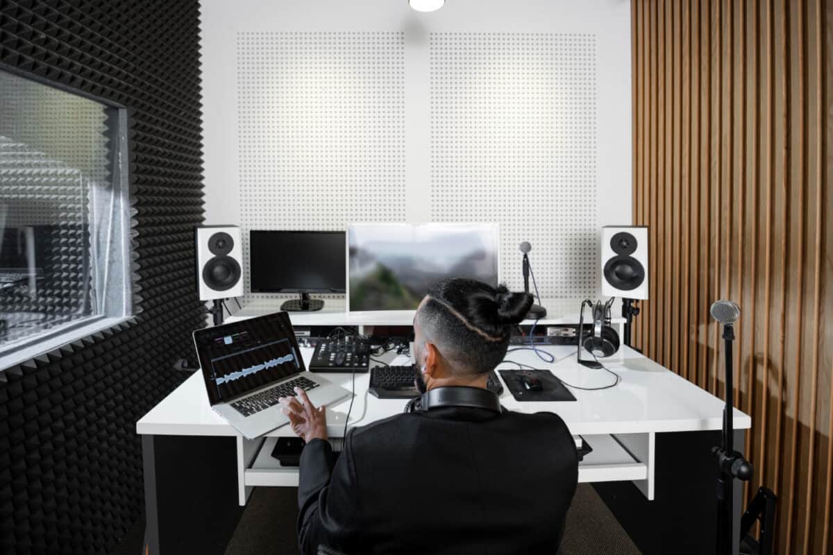 Details On Voice Over Talent Agents
